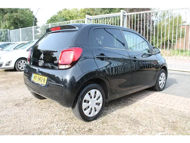 Citroën C1 1.0 e-VTi Style Edition 2015 Benzine 6
