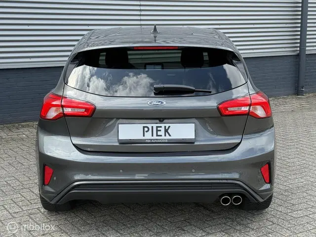 Ford Focus 1.5 EcoBlue ST Line AUTOMAAT 2018 Diesel 7