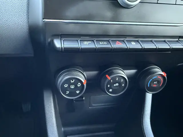 Renault Clio 1.0 TCe Life 2020 Benzine 14