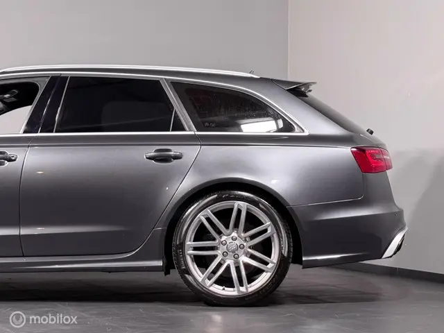 Audi RS6 Avant 4.0 TFSI RS 6 quattro 2014 Benzine 39