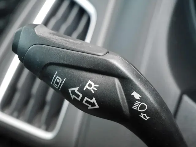 Ford Focus Wagon 1.0 First Edition 2015 Benzine 18