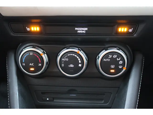 Mazda CX-3 2.0 SkyActiv-G 121 Luxury 2020 Benzine 24