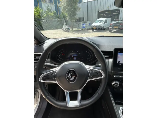 Renault Clio TCe 90 Intens 2022 Benzine 10