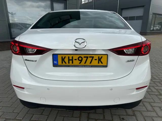 Mazda 3 2.0 GT-M // SEDAN // Leer // Navi // PDC // LED // 2016 Benzine 19