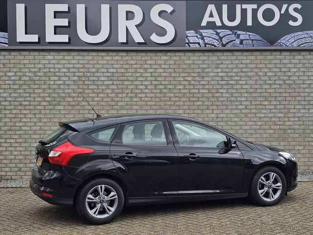 Ford Focus 1.0 EcoBoost Edition Airco/Ccr 2014 Benzine 4