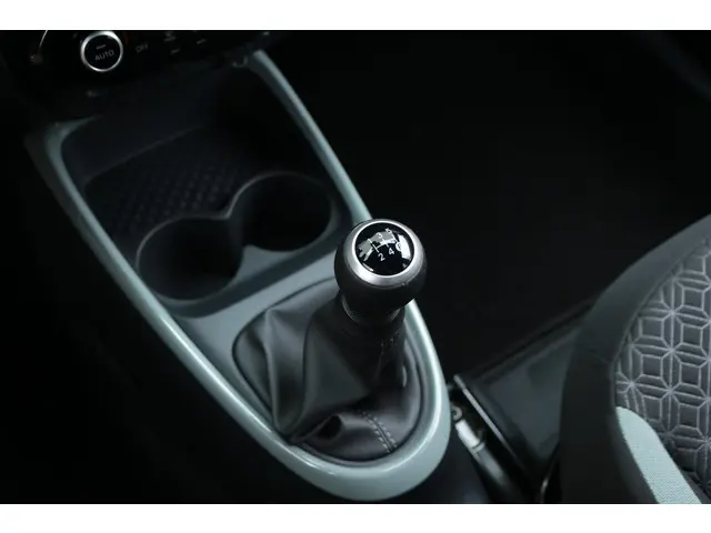 Toyota Aygo X 1.0 VVT-i MT Pulse, 2025 Benzine 28