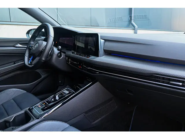 Volkswagen Golf 2.0 TSI R 4Motion 2022 Benzine 7