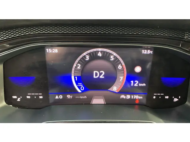 Volkswagen Polo 1.0 TSI Life Business, DSG 2022 Benzine 23