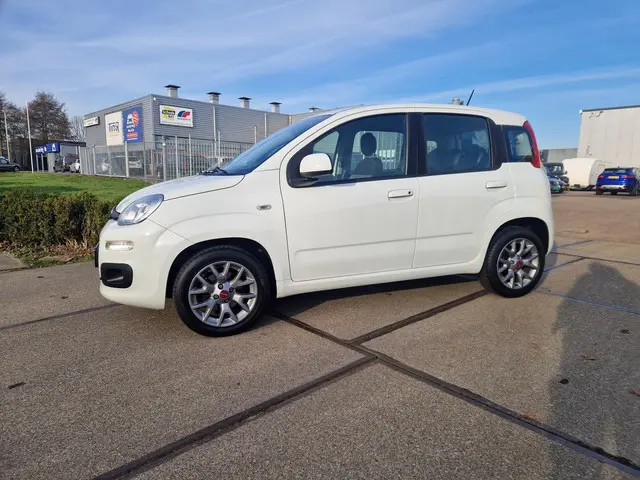 Fiat Panda 1.2 Lounge 2020 Benzine 3