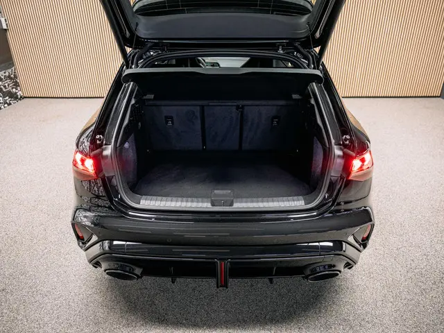 Audi RS3 Sportback 2.5 TFSI quattro 2025 Benzine 12