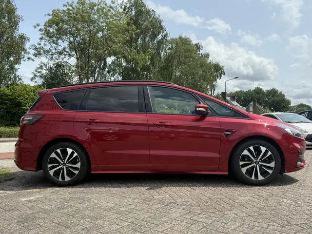 Ford S-Max 2.5 FHEV ST-Line 2021 Hybride Benzine 2