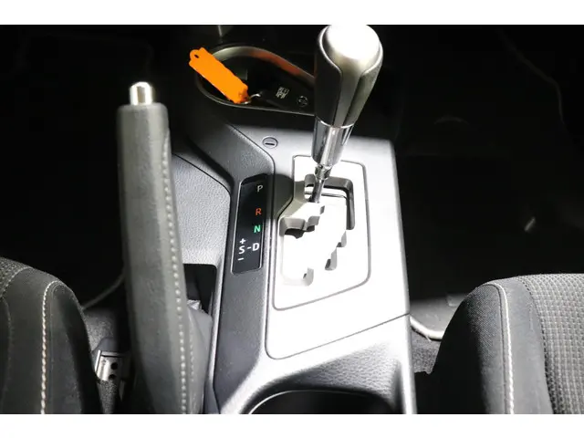 Toyota RAV4 2.5 Hybrid AWD Energy, 2018 Hybride Benzine 20