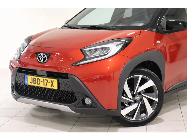 Toyota Aygo X 1.0 VVT-i MT Envy, 2025 Benzine 23