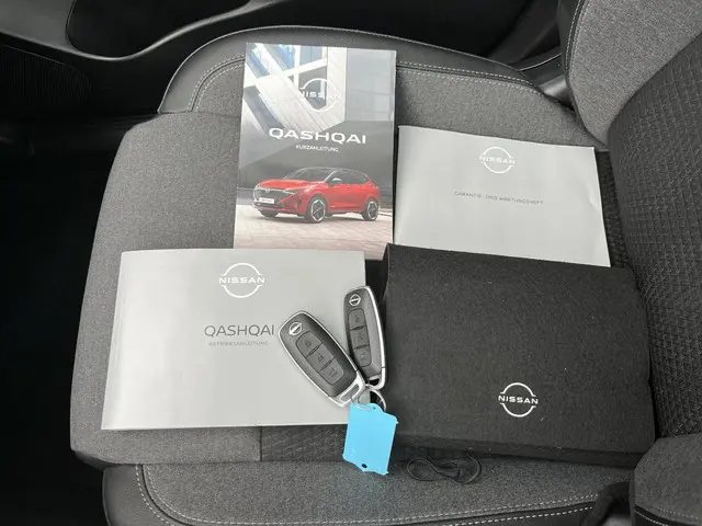 Nissan QASHQAI 1.3 MHEV Xtronic N-Connecta 2025 Benzine 19