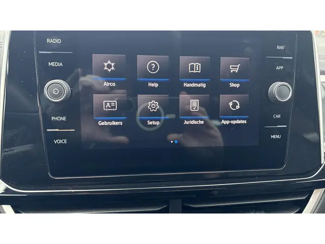 Volkswagen T-Roc 1.5 TSI R-Line Edition 2025 Benzine 22