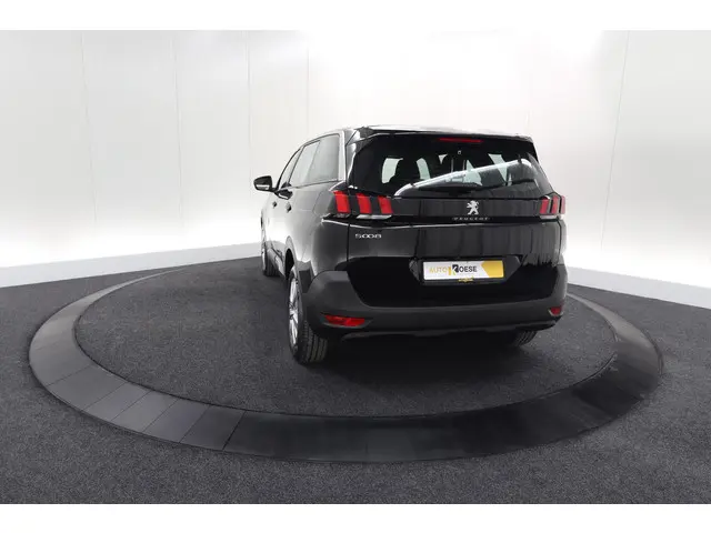 Peugeot 5008 PureTech 130 EAT8 Active Pack 2023 Benzine 12