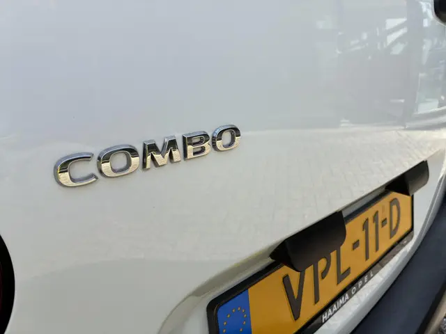 Opel Combo 1.5 Turbo 102Pk L1H1 Edition 2022 Diesel 11