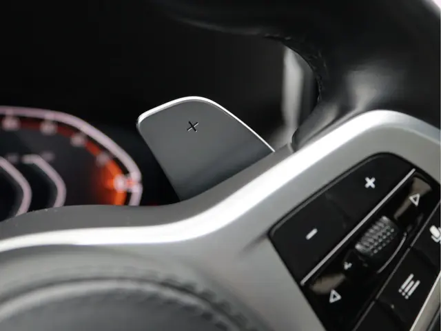 BMW 5 Serie 520i M-Sport High Executive 2021 Benzine 42