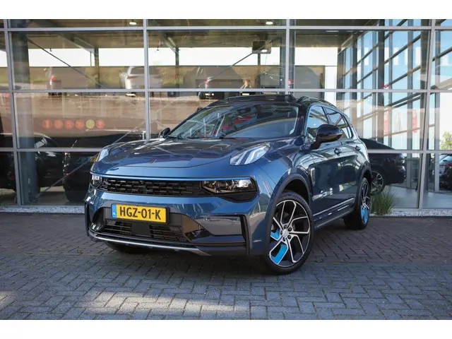 Lynk & Co 01 1.5 2023 Hybride Benzine