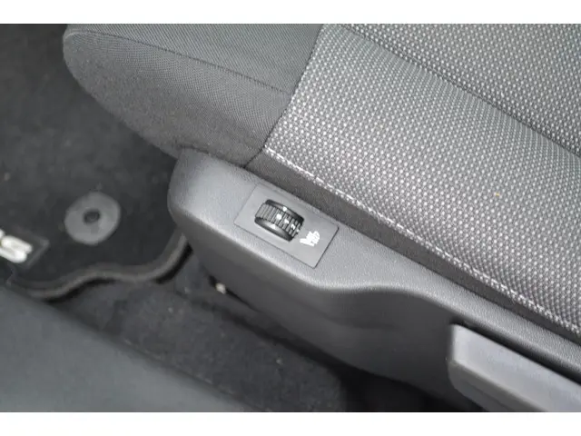 Citroën C4 Cactus 1.6 BlueHDi Business Plus 2017 Diesel 21