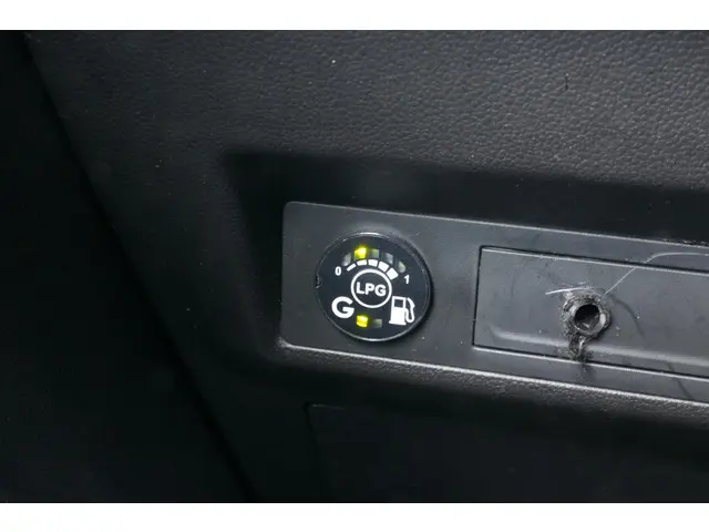 Renault Captur 1.0 TCe 100 Bi-Fuel Zen 2021 Benzine 25