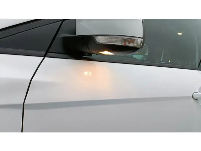 Ford Focus Wagon 1.0 Lease Edition 2018 Benzine 10