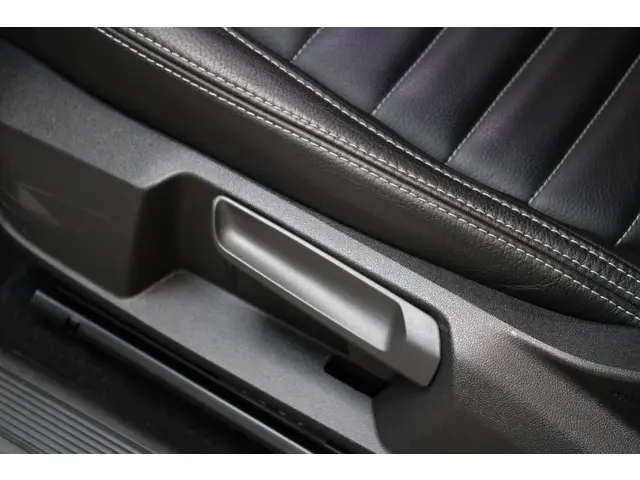 Volkswagen ID.3 Pro 58 kWh | LEDER | UNIEK! | 2020 Elektrisch 33