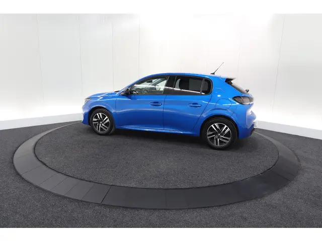 Peugeot 208 PureTech 100 Allure 2023 Benzine 65