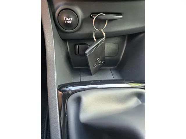 Renault Clio 0.9 TCe Limited 2019 Benzine 16