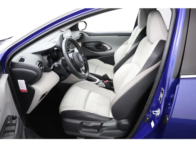 Toyota Yaris 1.5 Hybrid Executive 2020 Hybride Benzine 17