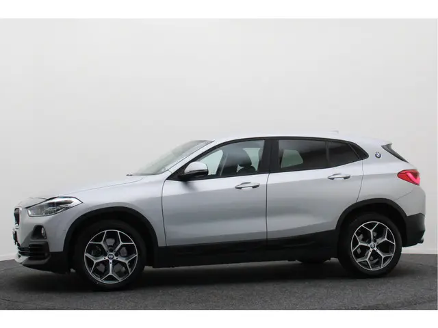 BMW X2 sDrive20i High Executive Automaat 2019 Benzine 17