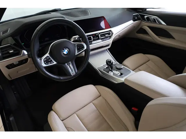 BMW 4 Serie Coupé 420i 2021 Benzine 6