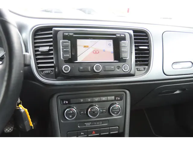 Volkswagen Beetle 1.2 TSI DESIGN 2013 Benzine 20
