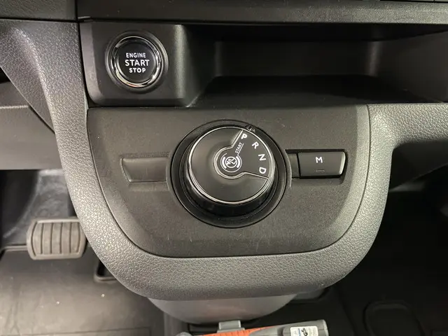 Opel Vivaro 2.0 CDTI L2H1 Innovation 2020 Diesel 24