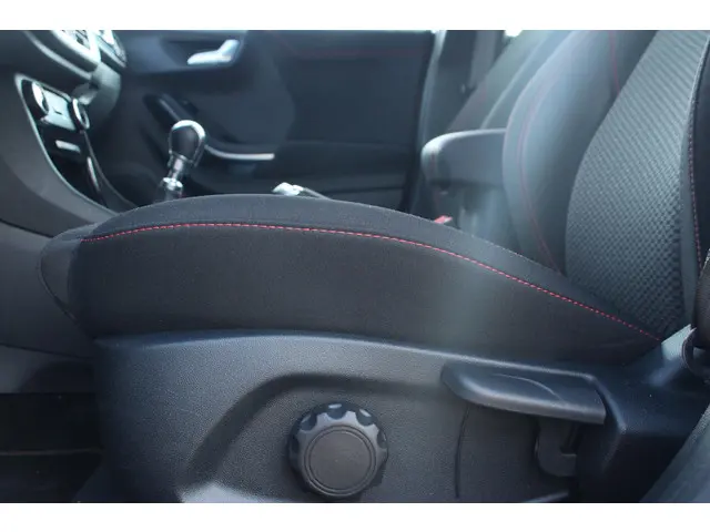 Ford Puma 1.0 EcoBoost Hybrid ST-Line 2023 Benzine 19
