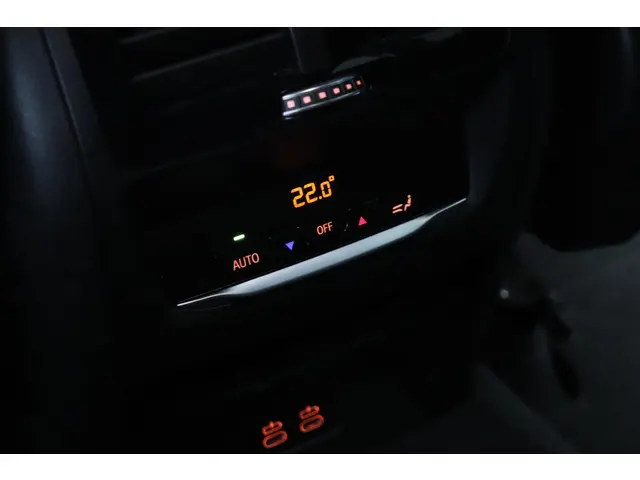 BMW X3 xDrive30i High Executive 2020 Benzine 32