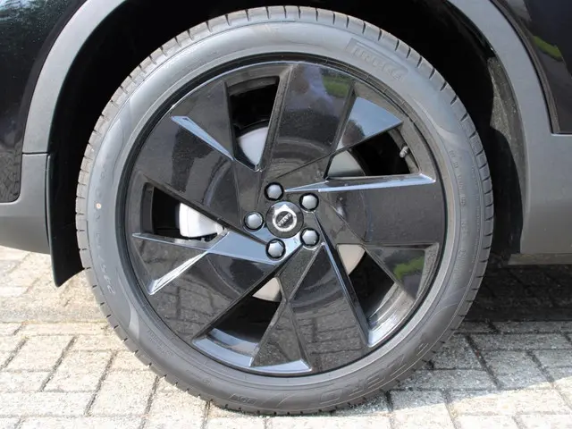 Volvo XC40 2.0 B4 Plus Black Edition 2025 Benzine 6