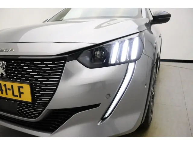 Peugeot e-208 EV GT 350 50 kWh 2021 Elektrisch 18