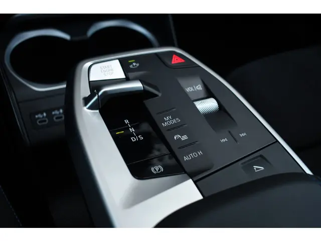 BMW X1 xDrive25e M-Sport 2024 Hybride Benzine 71
