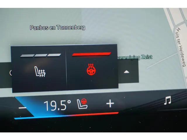 BMW 3 Serie Touring 330e 2025 Hybride Benzine 31
