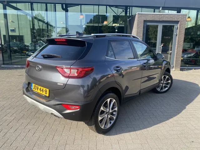 Kia Stonic 1.0 T-GDi ExecutiveLine 2019 Benzine 3