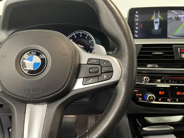 BMW X3 xDrive20i High Executive 2019 Benzine 29