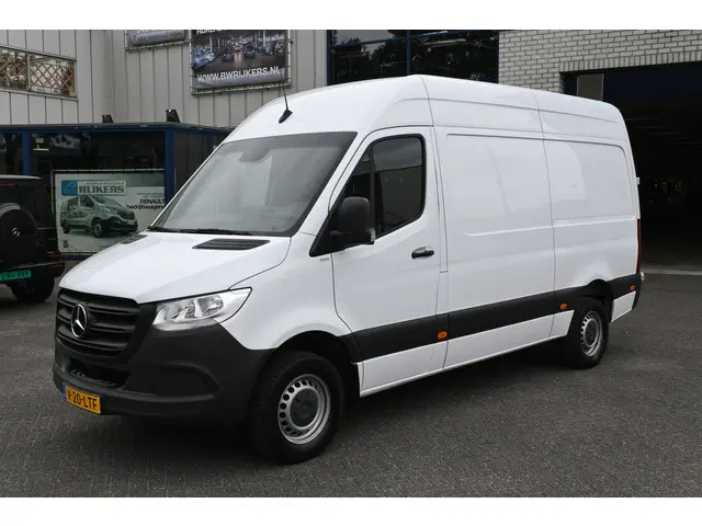 Mercedes-Benz Sprinter 315 CDI L2H2 2021 Diesel