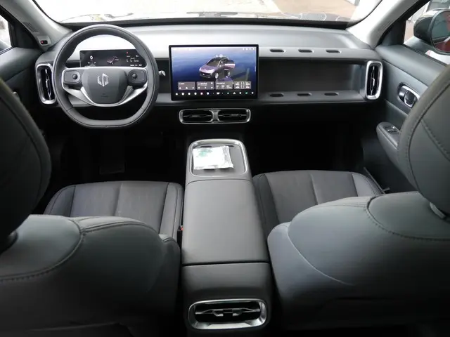 Leapmotor B10 Design ProMax 67.1 kWh 2026 Elektrisch 7