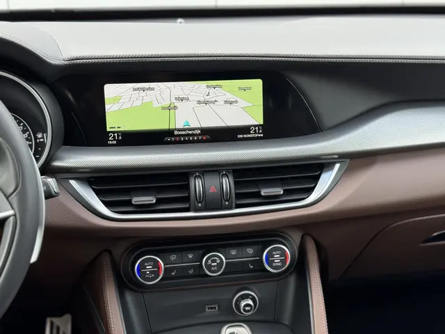 Alfa Romeo Stelvio 2.0 T AWD B-Tech 2019 Benzine 18