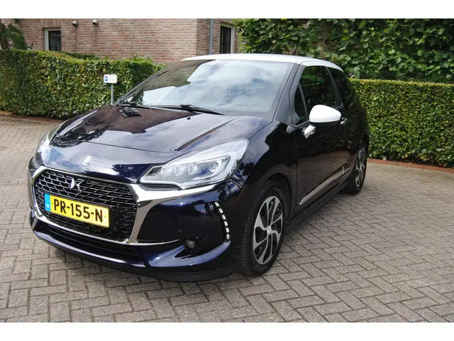 DS DS 3 1.2 PureTech So Chic 2017 Benzine 14