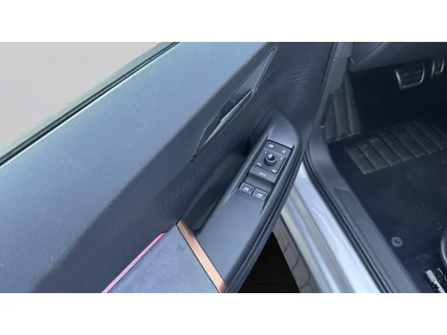CUPRA Born Impulse 58 kWh 2024 Elektrisch 16