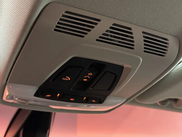 BMW i3 Basis 94Ah 33 kWh 2017 Elektrisch 44