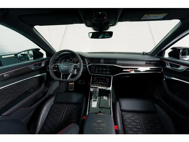 Audi RS6 RS 6 TFSI quattro 2023 Benzine 22