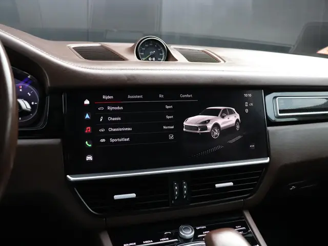 Porsche Cayenne 3.0 E-Hybrid 2022 Hybride Benzine 9